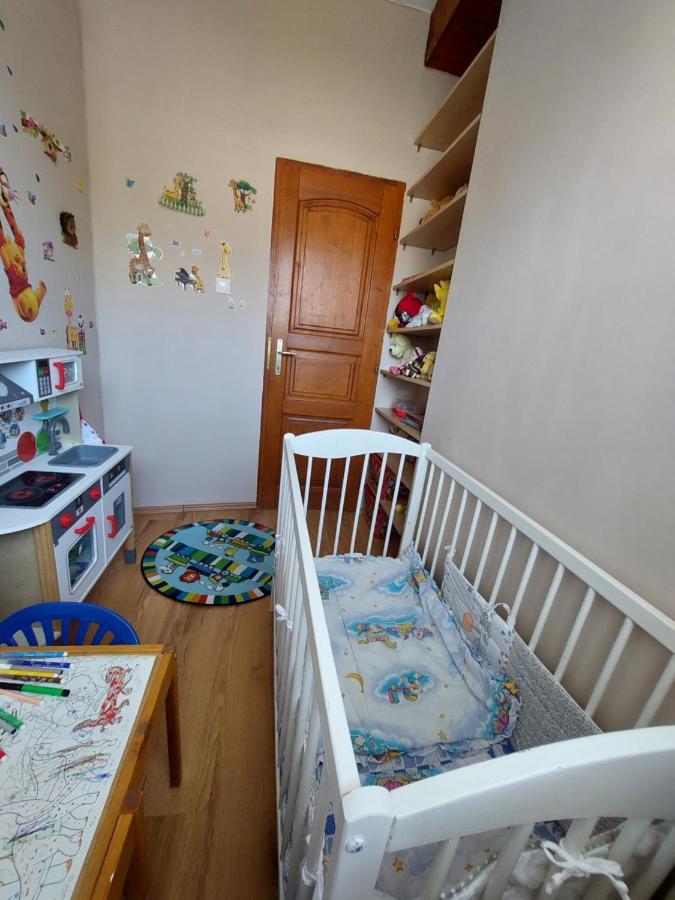Csaladbarat Vendeglak Szegedi Maganszallashely 9 Fo Reszere, Nagycsaladok Es Barati Tarsasagok Reszere Екстериор снимка